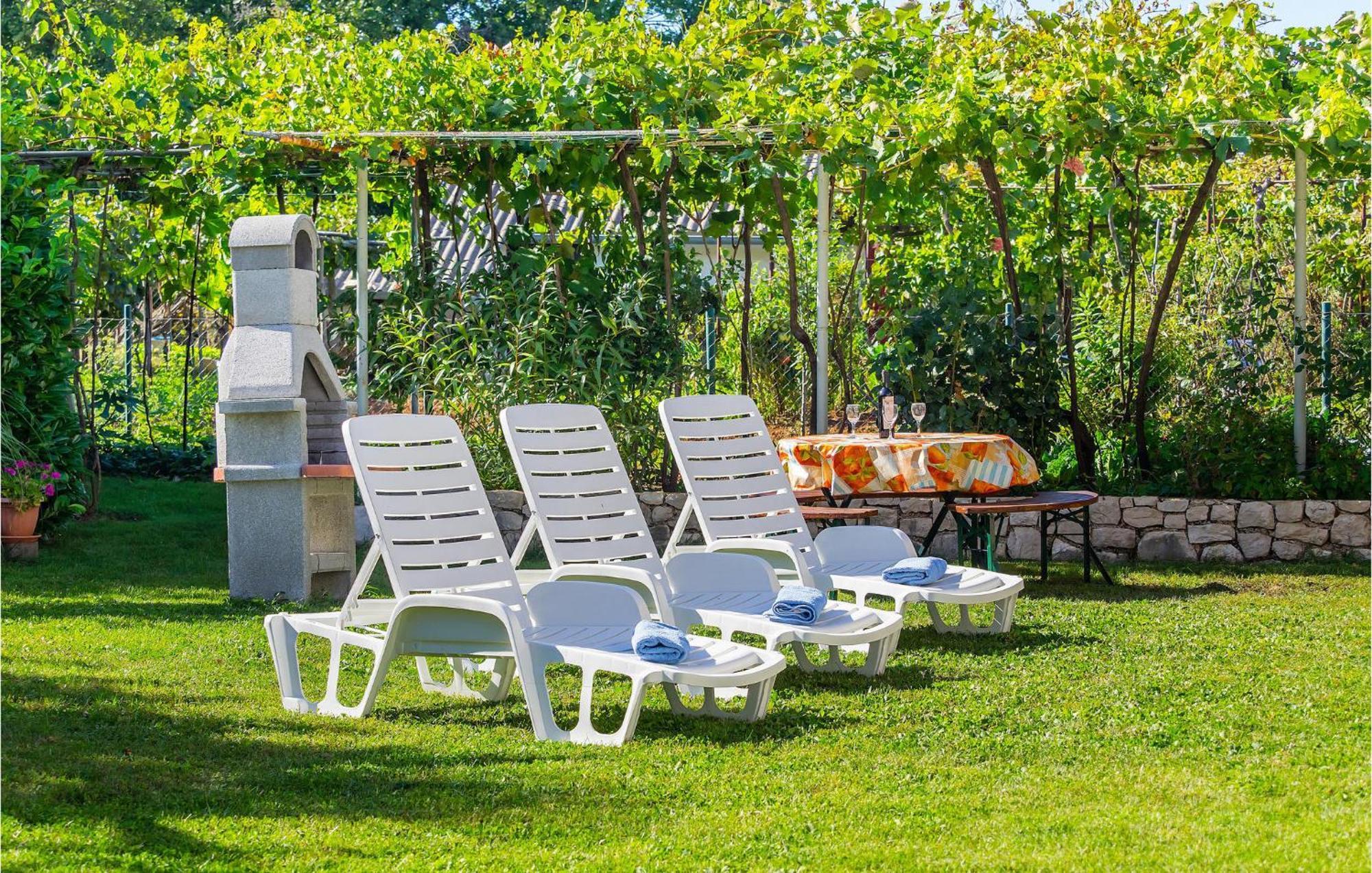 Awesome Apartment In Labin With Wifi Rasa Exterior photo
