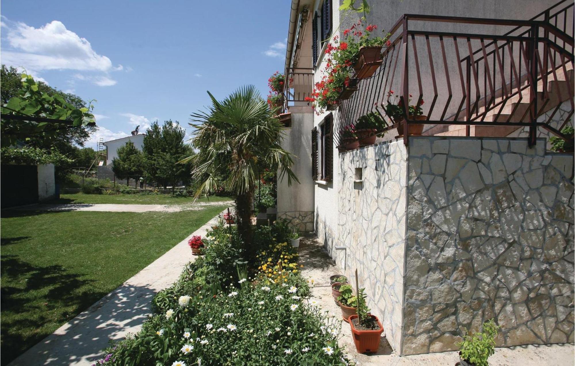 Awesome Apartment In Labin With Wifi Rasa Exterior photo